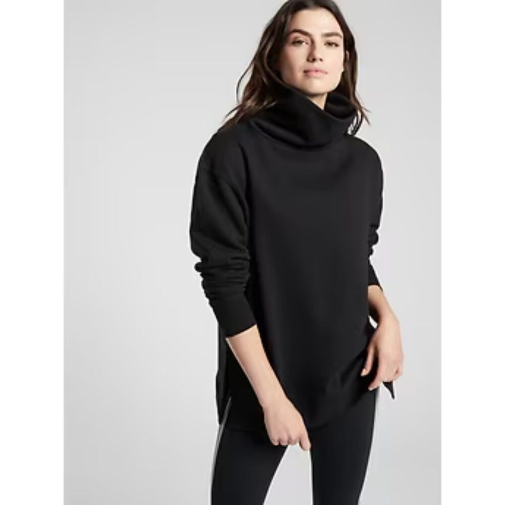 ATHLETA 24/7 Funnel Neck Sweatshirt M